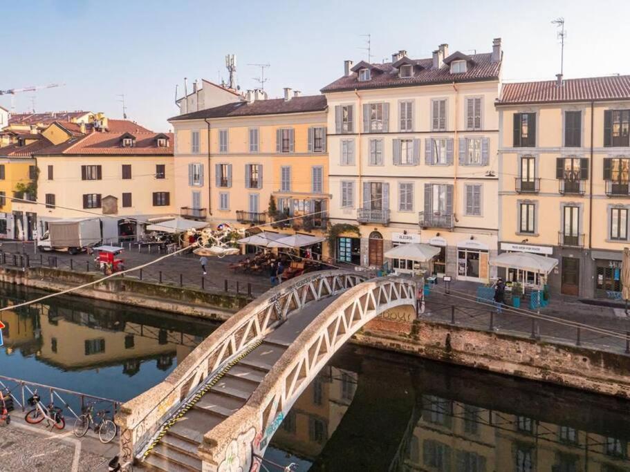 Romantic Flat On Navigli River By Easylife Milaan Buitenkant foto