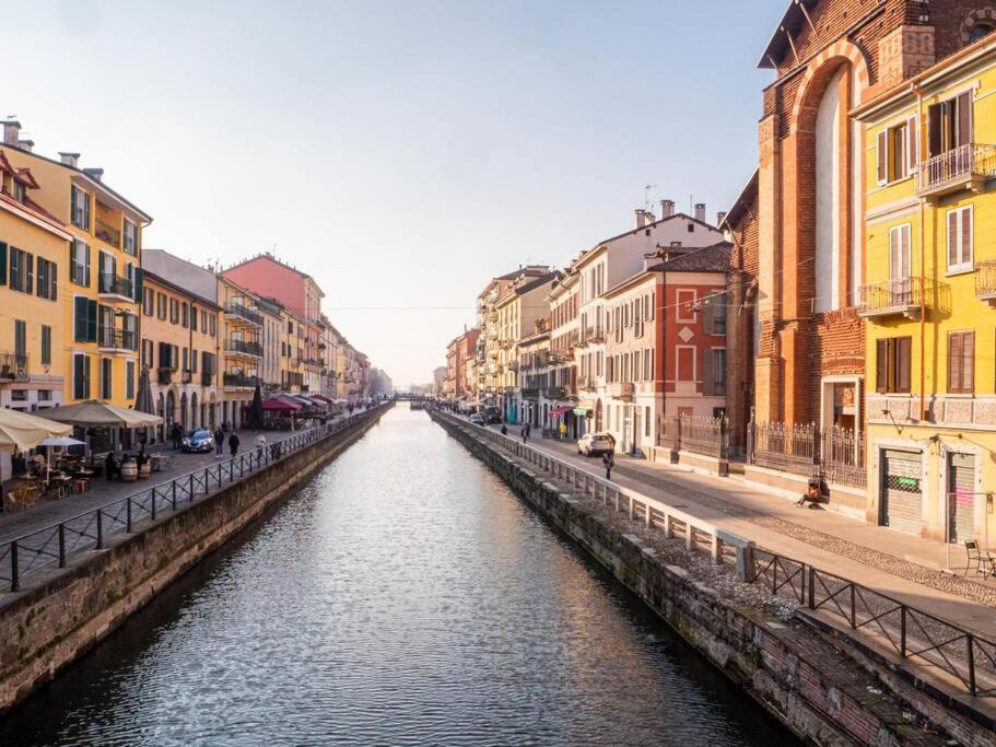 Romantic Flat On Navigli River By Easylife Milaan Buitenkant foto